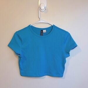 H&M Crewneck Ribbed Crop Top Aqua Blue Size Medium